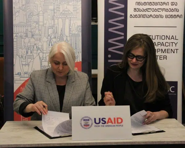 338942615_911080320146686_1852973786134889250_n