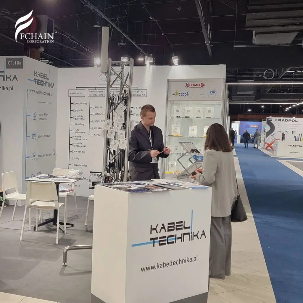 fchain-solar-exhbt-16-janvr-poland-post5